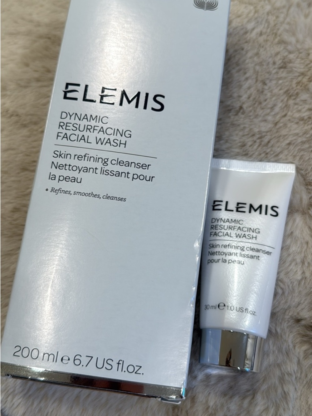 ELEMIS White & Silver Dynamic Resurfacing Facial Wash
